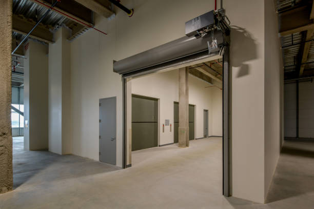 What factors should be considered when choosing a fire-rated door supplier?